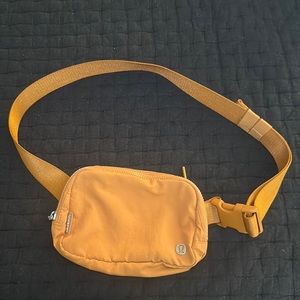 Lululemon belt bag